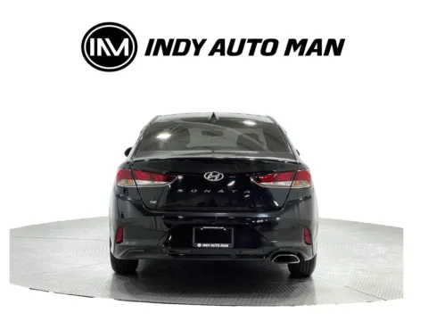 More photos of 2018 Hyundai Sonata SE at Indy Auto Man - Indianapolis, IN
