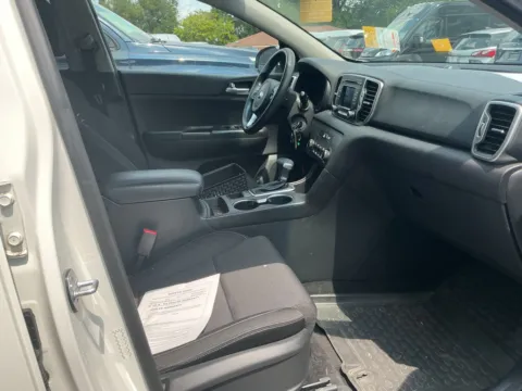 More photos of 2018 Kia Sportage LX at Indy Auto Man - Indianapolis, IN