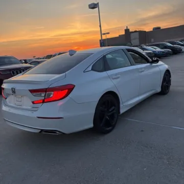 Another view of 2019 Honda Accord Sport for sale in Indianapolis, IN at Indy Auto Man - Indianapolis