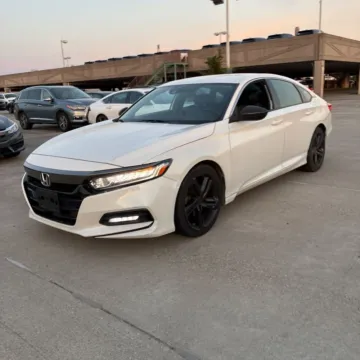 Photos of 2019 Honda Accord Sport for sale in Indianapolis, IN at Indy Auto Man - Indianapolis