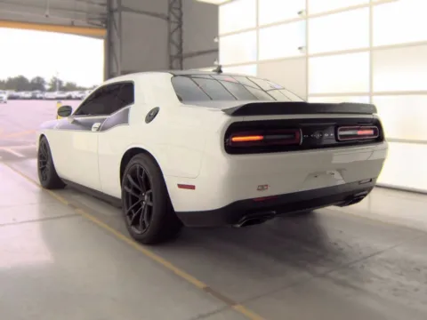 More photos of 2021 Dodge Challenger R/T Scat Pack at Indy Auto Man - Indianapolis, IN