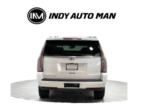 More photos of 2020 Cadillac Escalade ESV Premium at Indy Auto Man - Indianapolis, IN