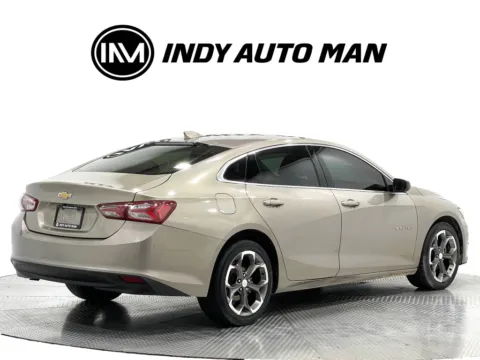 More photos of 2022 Chevrolet Malibu LT at Indy Auto Man - Indianapolis, IN