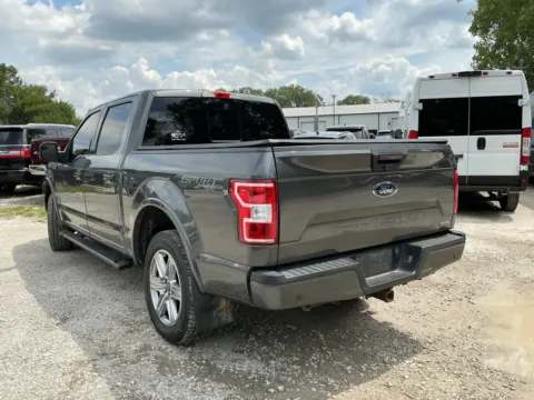 More photos of 2018 Ford F-150 XLT at Indy Auto Man - Indianapolis, IN
