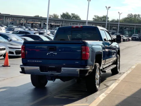 Another view of 2019 Chevrolet Silverado 2500 HD LTZ for sale in Indianapolis, IN at Indy Auto Man - Indianapolis