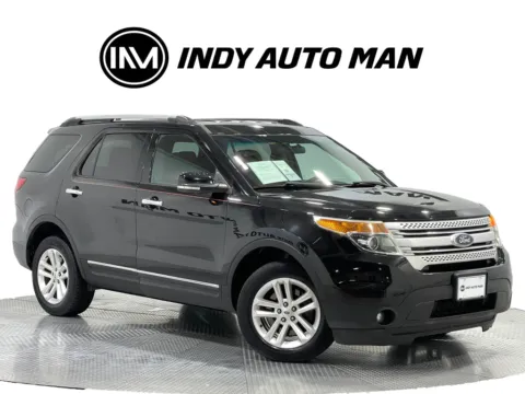 Photos of 2015 Ford Explorer XLT for sale in Indianapolis, IN at Indy Auto Man - Indianapolis