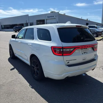 More photos of 2018 Dodge Durango R/T at Indy Auto Man - Indianapolis, IN