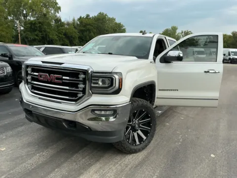 Photos of 2017 GMC Sierra 1500 SLT for sale in Indianapolis, IN at Indy Auto Man - Indianapolis