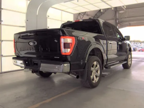 Another view of 2021 Ford F-150 Lariat for sale in Indianapolis, IN at Indy Auto Man - Indianapolis