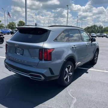 Another view of 2021 Kia Sorento EX for sale in Indianapolis, IN at Indy Auto Man - Indianapolis