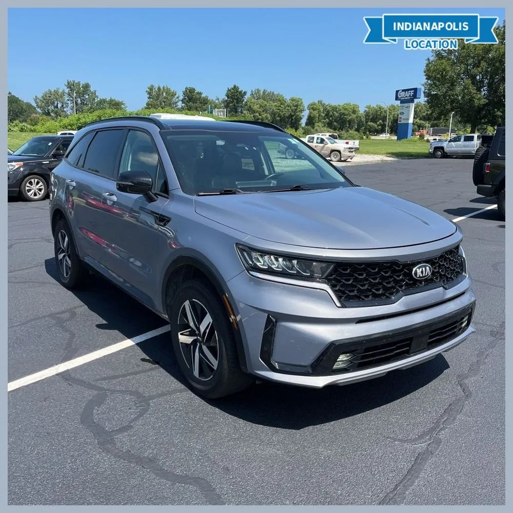 Silver 2021 Kia Sorento EX for sale in Indianapolis, IN