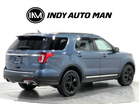 More photos of 2018 Ford Explorer XLT at Indy Auto Man - Indianapolis, IN