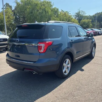 Another view of 2018 Ford Explorer XLT for sale in Indianapolis, IN at Indy Auto Man - Indianapolis