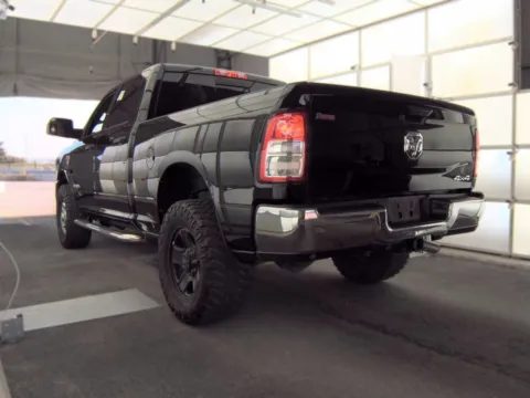 More photos of 2021 Ram 2500 Tradesman at Indy Auto Man - Indianapolis, IN