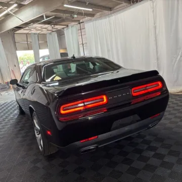 More photos of 2015 Dodge Challenger SXT at Indy Auto Man - Indianapolis, IN