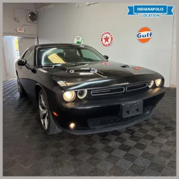 Black 2015 Dodge Challenger SXT for sale in Indianapolis, IN
