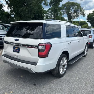 Another view of 2019 Ford Expedition Limited for sale in Indianapolis, IN at Indy Auto Man - Indianapolis