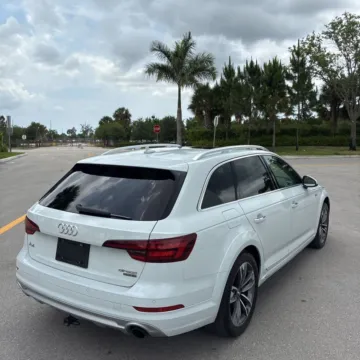 Another view of 2018 Audi A4 allroad 2.0T Premium Plus quattro for sale in Indianapolis, IN at Indy Auto Man - Indianapolis