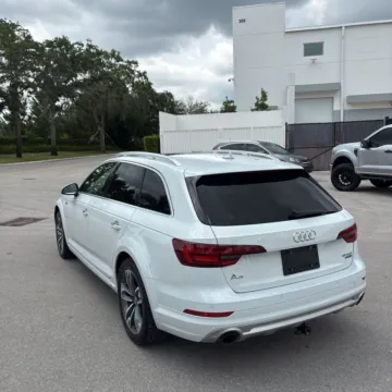 More photos of 2018 Audi A4 allroad 2.0T Premium Plus quattro at Indy Auto Man - Indianapolis, IN