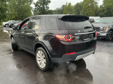 More photos of 2016 Land Rover Discovery Sport HSE Luxury at Indy Auto Man - Indianapolis, IN