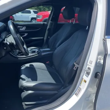 More photos of 2019 Mercedes-Benz E-Class E 300 4MATIC at Indy Auto Man - Indianapolis, IN