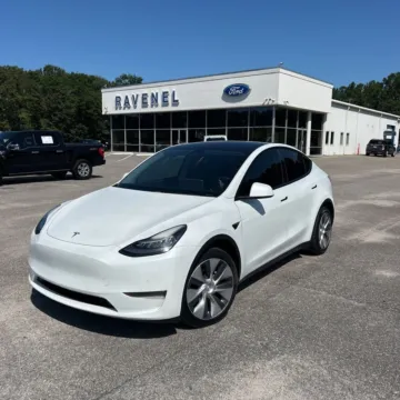 Photos of 2021 Tesla Model Y Long Range for sale in Indianapolis, IN at Indy Auto Man - Indianapolis