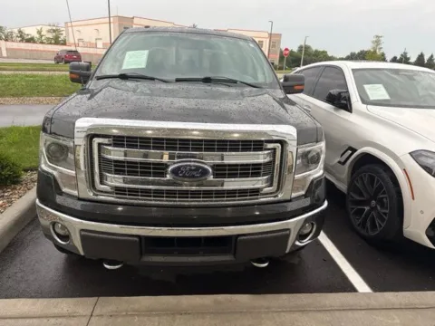 Photos of 2014 Ford F-150 XLT for sale in Indianapolis, IN at Indy Auto Man - Indianapolis