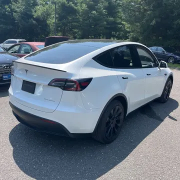 Another view of 2023 Tesla Model Y Long Range for sale in Indianapolis, IN at Indy Auto Man - Indianapolis