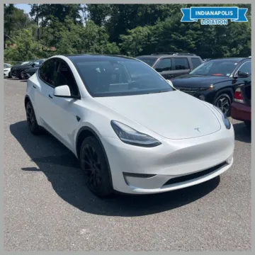 White 2023 Tesla Model Y Long Range for sale in Indianapolis, IN