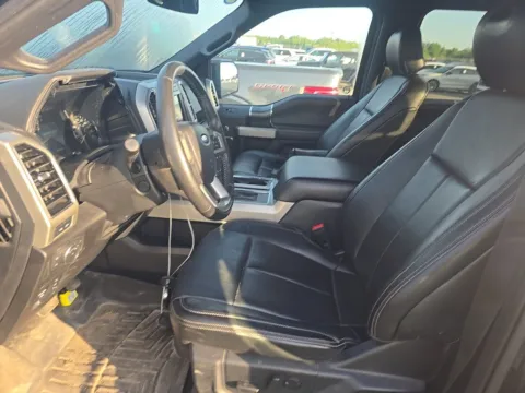 More photos of 2020 Ford F-150 Lariat at Indy Auto Man - Indianapolis, IN