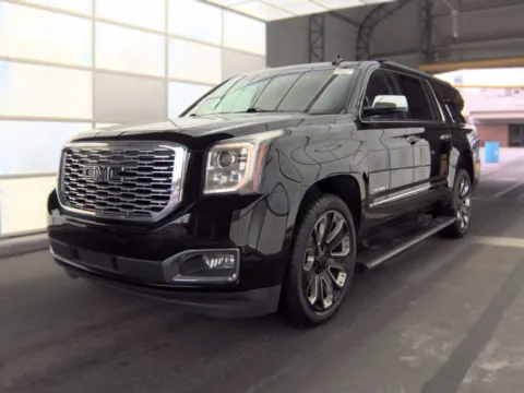 Photos of 2020 GMC Yukon XL Denali for sale in Indianapolis, IN at Indy Auto Man - Indianapolis