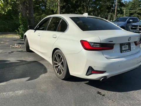 More photos of 2019 BMW 3 Series 330i xDrive at Indy Auto Man - Indianapolis, IN