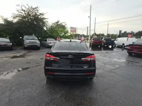 More photos of 2020 Ford Fusion Titanium at Indy Auto Man - Indianapolis, IN