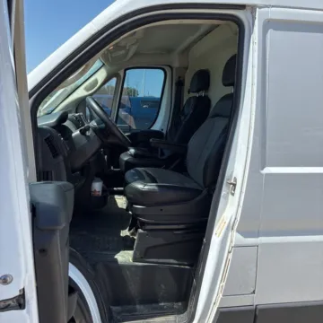 More photos of 2022 Ram ProMaster 2500 High Roof at Indy Auto Man - Indianapolis, IN