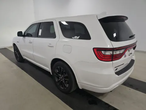 More photos of 2021 Dodge Durango R/T at Indy Auto Man - Indianapolis, IN