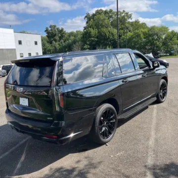 Another view of 2022 Cadillac Escalade ESV Sport Platinum for sale in Indianapolis, IN at Indy Auto Man - Indianapolis