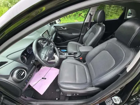 More photos of 2020 Hyundai Kona Ultimate at Indy Auto Man - Indianapolis, IN