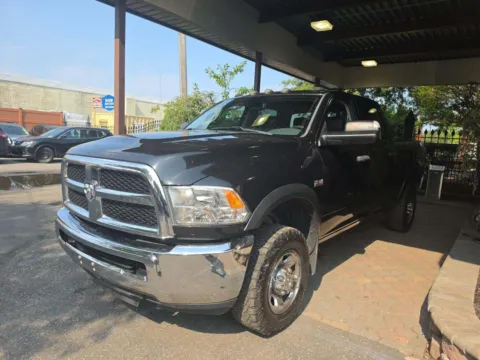 Photos of 2018 Ram 2500 Tradesman for sale in Indianapolis, IN at Indy Auto Man - Indianapolis