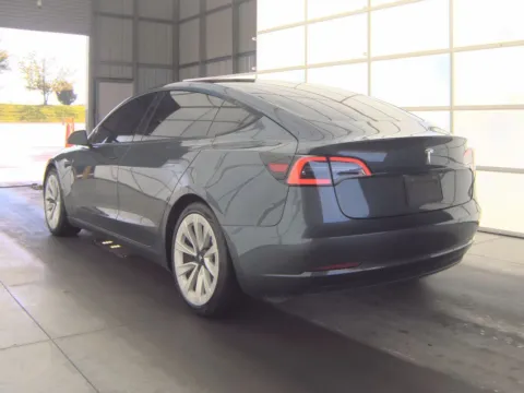 More photos of 2021 Tesla Model 3 Standard Range Plus at Indy Auto Man - Indianapolis, IN