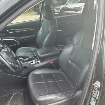 More photos of 2020 Kia Telluride EX at Indy Auto Man - Indianapolis, IN
