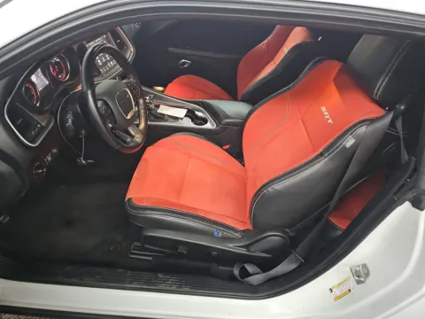 More photos of 2019 Dodge Challenger R/T Scat Pack at Indy Auto Man - Indianapolis, IN