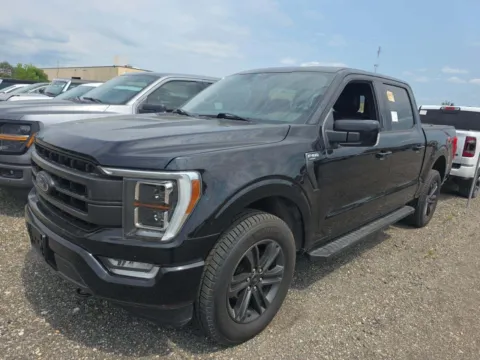 Photos of 2021 Ford F-150 Lariat for sale in Indianapolis, IN at Indy Auto Man - Indianapolis