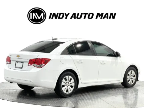 More photos of 2015 Chevrolet Cruze LS at Indy Auto Man - Indianapolis, IN