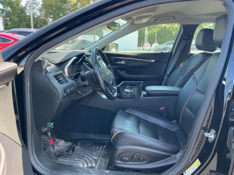 More photos of 2017 Chevrolet Impala Premier 2LZ at Indy Auto Man - Indianapolis, IN