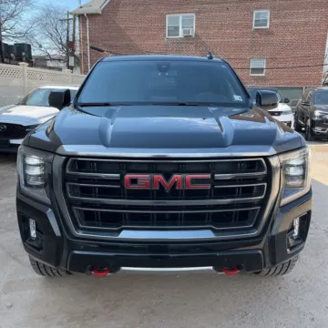 Photos of 2021 GMC Yukon AT4 for sale in Indianapolis, IN at Indy Auto Man - Indianapolis