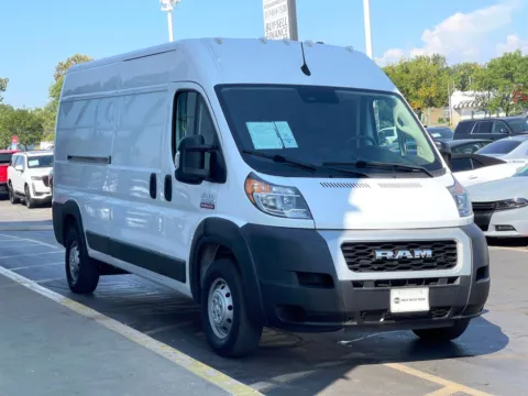 Photos of 2022 Ram ProMaster 2500 High Roof for sale in Indianapolis, IN at Indy Auto Man - Indianapolis