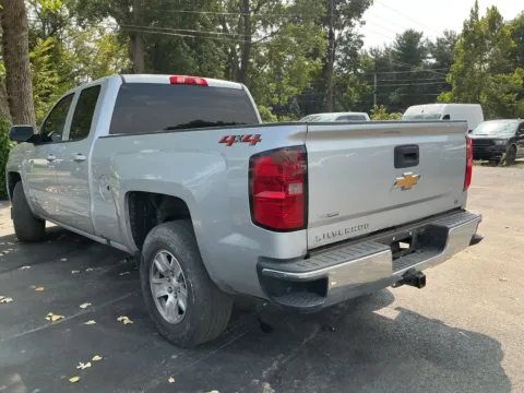 More photos of 2018 Chevrolet Silverado 1500 LT LT1 at Indy Auto Man - Indianapolis, IN