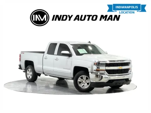Silver 2018 Chevrolet Silverado 1500 LT LT1 for sale in Indianapolis, IN