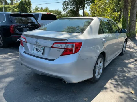 Another view of 2013 Toyota Camry SE for sale in Indianapolis, IN at Indy Auto Man - Indianapolis