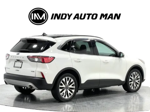 More photos of 2020 Ford Escape Hybrid Titanium at Indy Auto Man - Indianapolis, IN
